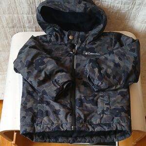 Columbia Camouflage Child Hooded Jacket Sz.3 T